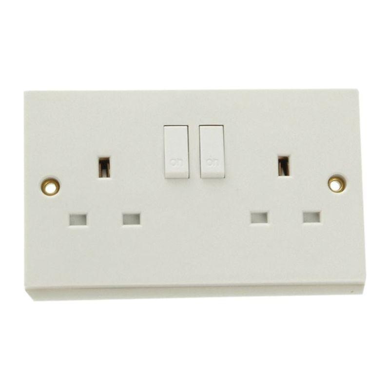 Smj Switched Socket 2-Gang 13A Trade Pack
